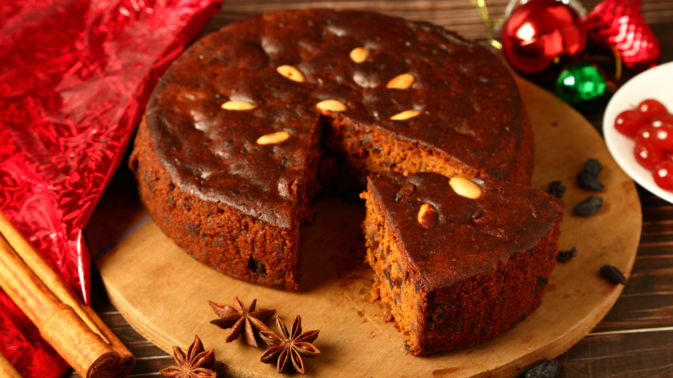 Can Wine and Rum In The Traditional Plum Cake Get You Drunk?