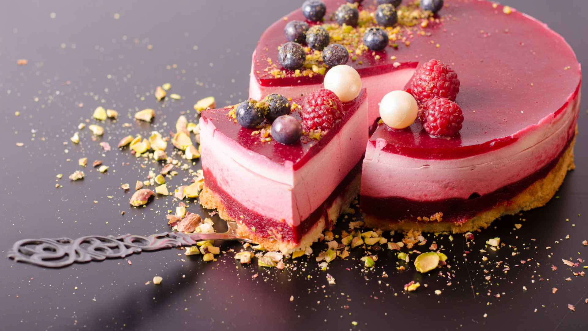 Is Cake Gel The Newest Health Hazard? A Look Into What It Is And Why It's Dangerous
